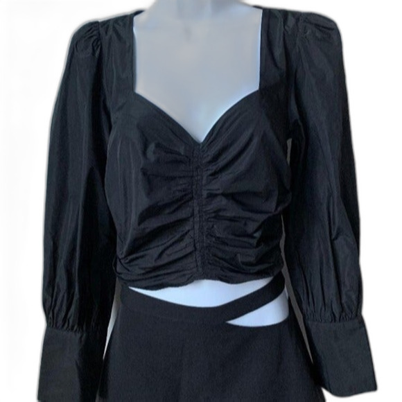 CLOSEOUT SALE MAKE AN OFFER-Zara black long puff sleeve ruched crop top size S - Picture 6 of 9